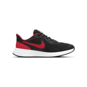 Nike Revolution 5