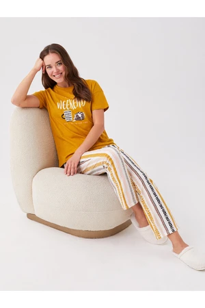LC Waikiki Crew Neck Printed Short Sleeved Women's Pajamas Set