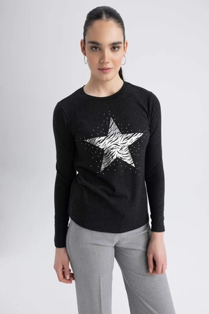 DEFACTO Traditional Regular Fit Crew Neck Star Patterned Long Sleeved T-Shirt