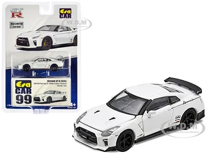 Nissan GT-R (R35) RHD (Right Hand Drive) White "Advan Racing GT" Limited Edition to 960 pieces Worldwide 1/64 Diecast Model Car by Era Car