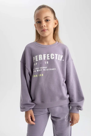DEFACTO Oversize Fit Sweatshirt