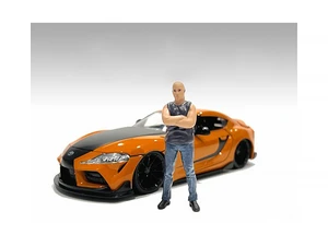 "Car Meet 3" Figure 1 for 1/18 Scale Models by American Diorama