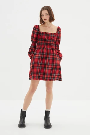 Trendyol Red Mini Gipe Detail Square Neck Woven Woven Dress