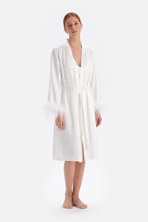 Dagi Bride Satin Dressing Gown with Fitted Bride