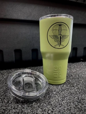 Termo hrnek Tumbler 20 oz Big Frig® / 102 – Olive Green (Barva: Olive Green)