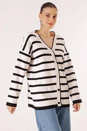By Saygı Cross Striped Yellow Front Buttoned Cardigan