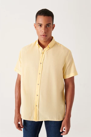 Avva Men's Yellow Buttoned Collar 100% Cotton Thin Short Sleeve Standard Fit Normal Cut Shirt