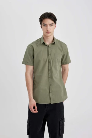 DEFACTO Slim Fit Polo Collar Short Sleeve Shirt