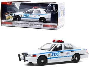 2011 Ford Crown Victoria Police Interceptor "New York City Police Department" (NYPD) White "Hot Pursuit" Series 1/24 Diecast Model Car by Greenlight