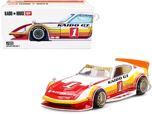 Datsun Fairlady Z Kaido GT V1 RHD (Right Hand Drive) 1 White with Stripes (Designed by Jun Imai) "Kaido House" Special 1/64 Diecast Model Car by True