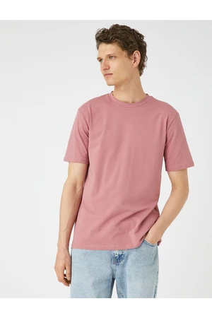 Koton Basic T-shirt with Short Sleeves, Crew Neck Slim Fit.