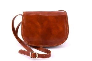 Dámská kožená kabelka crossbody (lovecká) Arteddy - koňak