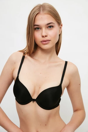 Trendyol Black extra push-up póló melltartó melltartóval