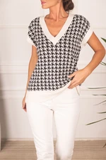 armonika Women's Ecru V-Neck Crowbarn Patterned Sweater