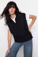 Trendyol Black Thessaloniki/Knitwear Look cipzáras gallér Regular Fit Zero Sleeve kötött pulóver