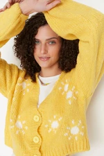 Trendyol žlutý pletený svetr