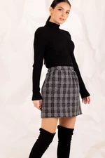 Dámská kouřově kostkovaná krátká sukně s elastickým pasem od značky Armonika