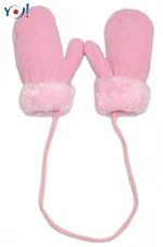 Zimní kojenecké rukavičky s kožíškem - se šňůrkou YO - sv. růžové/růžový kožíšek, vel. 110 (4-5r)