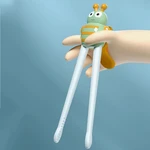 With Box Learning Chopsticks Cartoon Dinosaur Baby Feeding Utensils Children Tableware Training Chopsticks Cute Bee Chopsticks
