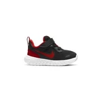 Nike Revolution 5