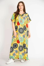 Şans Women's Yellow Plus Size Woven Viscose Fabric Collar And Slit Lace Detail Long Dress
