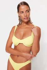 Trendyol Bikini Top - žltá - obyčajná
