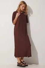 Happiness İstanbul Women's Brown Loose Long Daily Summer Knitted Dress