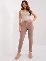 Dark beige sweatpants with pockets