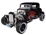 1932 Ford Hot Rod Matt Black with Flames Limited Edition "Platinum Collection" 1/18 Diecast Model Car by Motormax