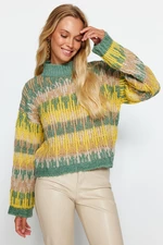 Trendyol zelený měkký texturovaný tlustý pletený svetr s vysokým výstřihem