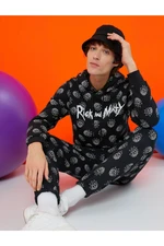 Mikina s kapucňou a mikina s potlačou Rick a Morty. Licencovaná potlač Mikina s kapucňou a mikina s potlačou Rick a Morty. Licencovaná potlač