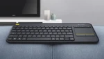 Logitech bezdrátová klávesnice Touch Keyboard K400 Plus, CZ