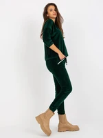 Dark green women's velour set with 3/4 sleeves