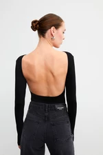VATKALI Backless blouse