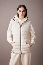 DEFACTO Slim Fit Recycled Filling Vest