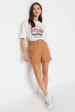 Trendyol Weave Gabardine Shorts With Camel Belt