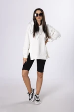 bluza z rozcięciami