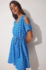 Happiness İstanbul Women's Blue Cut Out Detailed Knitted Summer Daily Dress