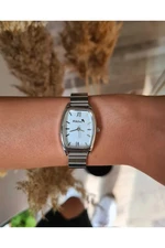 Polo Air Vintage Women's Wristwatch Silver Color