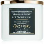 Bath & Body Works Blue Orchard Skies vonná sviečka 411 g