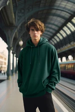 Trendyol Green Men's Oversize Basic Crew Neck Long Sleeve Hooded Sweatshirt with Soft Pillows.