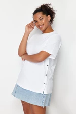 Trendyol Curve White Button Detailed Knitted T-shirt