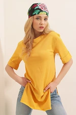 Bigdart 4123 Mustard - Oversized T-Shirt with Slits.