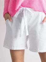 White shorts with belt