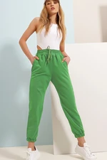 Pantaloni da donna Trend Alaçatı Stili