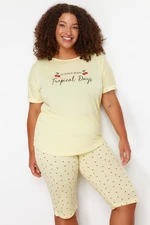 Trendyol Curve Yellow Cherry Patterned Capri Knitted Pajamas Set