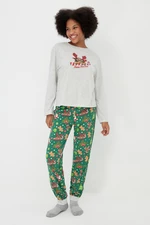 Trendyol sivý melírovaný 100 % bavlnený set s vianočnou tematikou: tričko, nohavice a pletené pyžamo