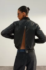 Trendyol Limited Edition Black Premium oversize kabát z umelej kože na zips