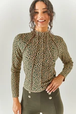 Olalook Women's Leopard Green Patchwork High-Neck Lycra Crop Top