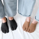 Two Finger Socks Japanese Style Cotton Couple Socks Breathable Two Toe Socks Women Men Non-slip Invisible Low Cut Boat Socks